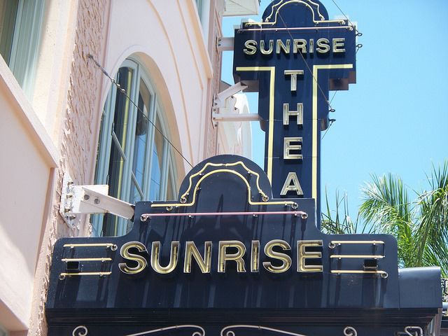 Sunrise Theatre